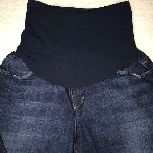 Joe”s maternity Jeans - Picture 3 of 9